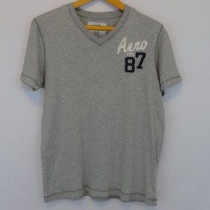 Aeropostale mens v-neck gray tee size small